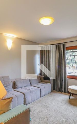 Casa de condomínio à venda com 420m², 5 quartos e 3 vagas Casa de condomínio à venda com 420m², 5 quartos e 3 vagasSala 2