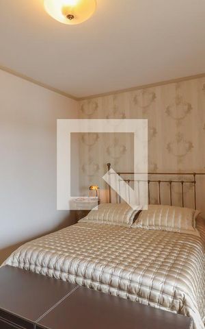 Casa de condomínio à venda com 420m², 5 quartos e 3 vagas Casa de condomínio à venda com 420m², 5 quartos e 3 vagasSuíte