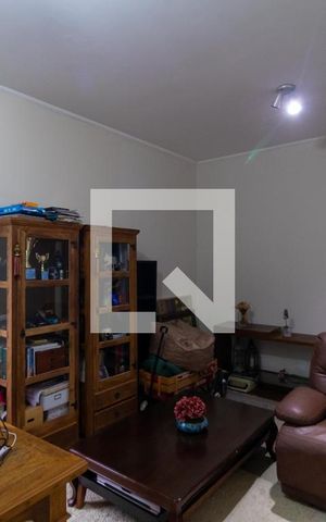 Casa de condomínio à venda com 420m², 4 quartos e 4 vagas Casa de condomínio à venda com 420m², 4 quartos e 4 vagasSuíte 01