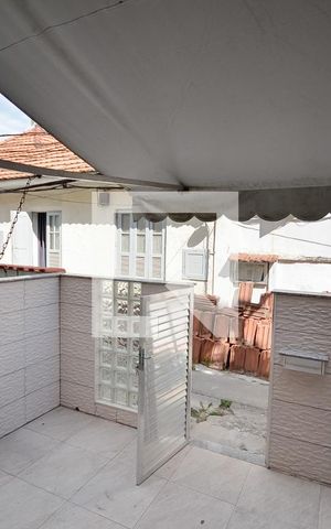 Casa à venda com 150m², 2 quartos e sem vaga Casa à venda com 150m², 2 quartos e sem vagaVista da Sala