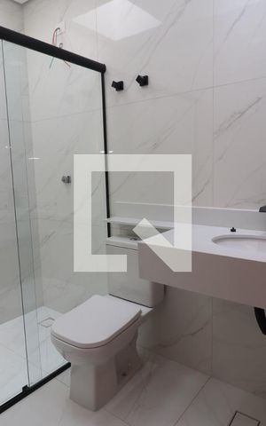 Casa à venda com 155m², 3 quartos e 2 vagasBanheiro da Suíte