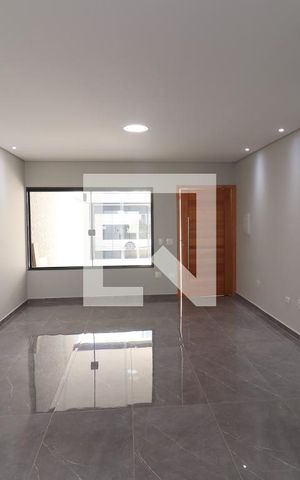 Casa à venda com 155m², 3 quartos e 2 vagasSala de TV