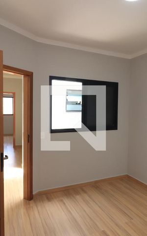 Casa à venda com 155m², 3 quartos e 2 vagasQuarto 2 - Suíte