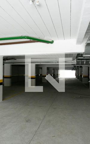 Apartamento à venda com 39m², 1 quarto e 1 vagaÁrea comum - Estacionamento