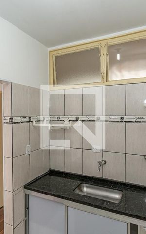 Apartamento à venda com 70m², 1 quarto e sem vaga Apartamento à venda com 70m², 1 quarto e sem vagaCozinha