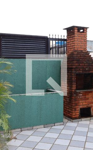 Casa para alugar com 216m², 3 quartos e 4 vagas Casa para alugar com 216m², 3 quartos e 4 vagasÁrea comum