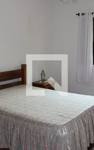 Casa para alugar com 216m², 3 quartos e 4 vagas Casa para alugar com 216m², 3 quartos e 4 vagasQuarto 1