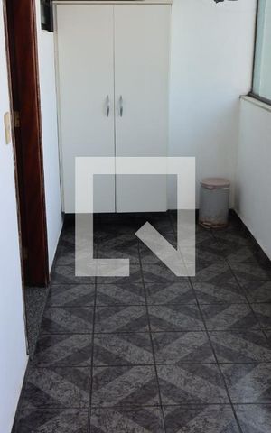 Casa para alugar com 216m², 3 quartos e 4 vagas Casa para alugar com 216m², 3 quartos e 4 vagasÁrea de Serviço