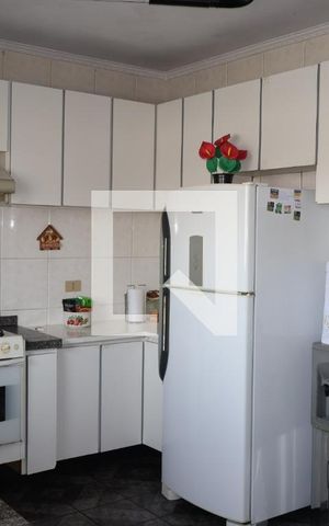 Casa para alugar com 216m², 3 quartos e 4 vagas Casa para alugar com 216m², 3 quartos e 4 vagasCozinha