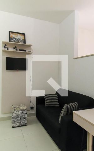 Studio para alugar com 28m², 1 quarto e sem vaga Studio para alugar com 28m², 1 quarto e sem vagaSala/Cozinha