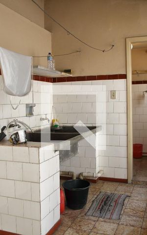 Casa para alugar com 370m², 3 quartos e 6 vagasÁrea de Serviço