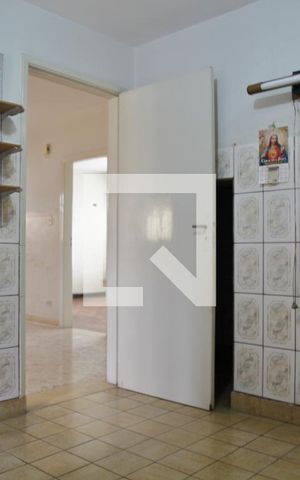 Casa para alugar com 370m², 3 quartos e 6 vagasDispensa/ depósito