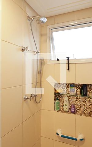 Apartamento à venda com 150m², 4 quartos e 4 vagasBanheiro da Suíte 1