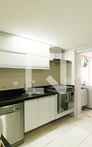 Apartamento à venda com 150m², 4 quartos e 4 vagasCozinha