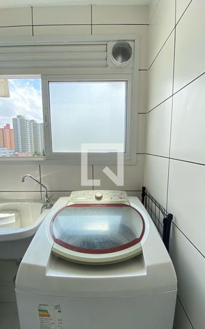 Apartamento à venda com 65m², 2 quartos e 1 vagaÁrea de Serviço