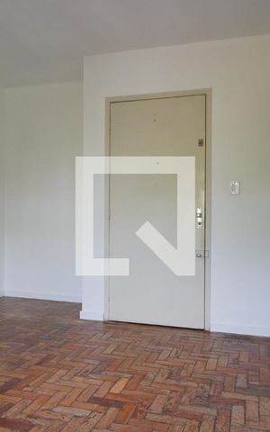 Apartamento à venda com 74m², 2 quartos e sem vagaSala