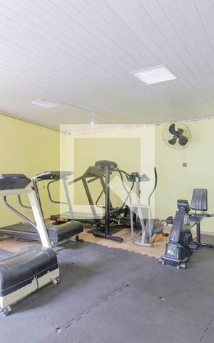 Apartamento para alugar com 49m², 2 quartos e 1 vaga Apartamento para alugar com 49m², 2 quartos e 1 vagaÁrea Comum - Academia