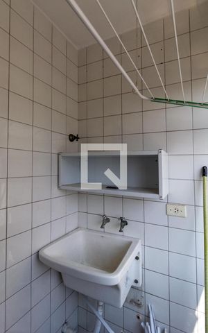 Apartamento para alugar com 49m², 2 quartos e 1 vaga Apartamento para alugar com 49m², 2 quartos e 1 vagaÁrea de Serviço