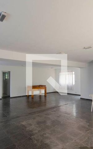 Apartamento para alugar com 49m², 2 quartos e 1 vaga Apartamento para alugar com 49m², 2 quartos e 1 vagaÁrea Comum - Salão de Festas