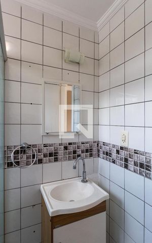 Apartamento para alugar com 49m², 2 quartos e 1 vaga Apartamento para alugar com 49m², 2 quartos e 1 vagaBanheiro