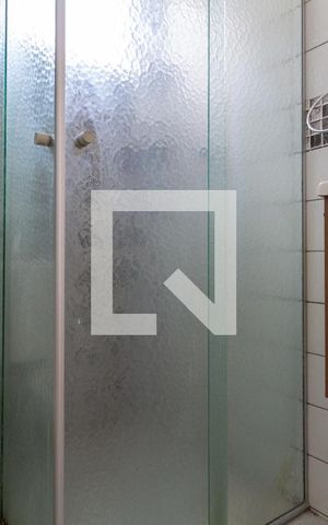 Apartamento para alugar com 49m², 2 quartos e 1 vaga Apartamento para alugar com 49m², 2 quartos e 1 vagaBanheiro