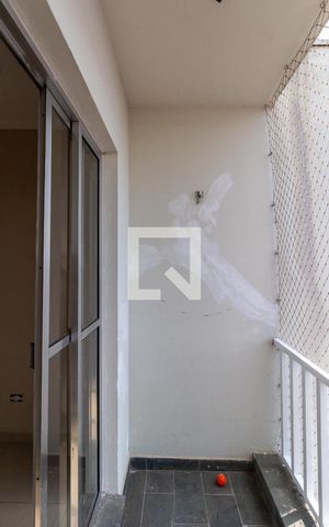Apartamento para alugar com 49m², 2 quartos e 1 vaga Apartamento para alugar com 49m², 2 quartos e 1 vagaVaranda