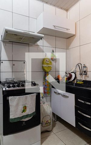 Casa à venda com 170m², 6 quartos e 2 vagas Casa à venda com 170m², 6 quartos e 2 vagasCozinha da Casa 3