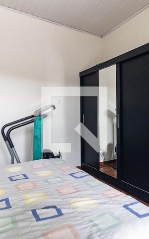 Casa à venda com 170m², 6 quartos e 2 vagas Casa à venda com 170m², 6 quartos e 2 vagasQuarto 1 da Casa 1