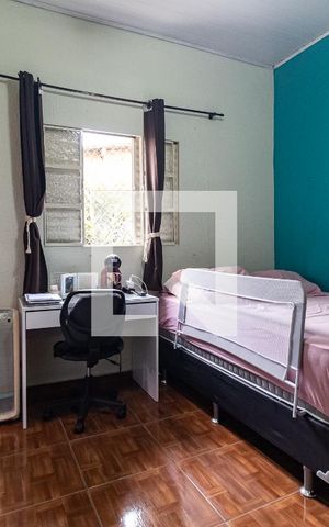 Casa à venda com 170m², 6 quartos e 2 vagas Casa à venda com 170m², 6 quartos e 2 vagasQuarto 2 da Casa 1