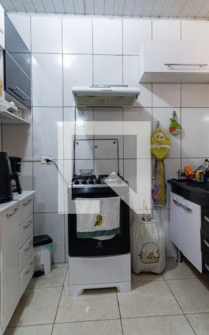 Casa à venda com 170m², 6 quartos e 2 vagas Casa à venda com 170m², 6 quartos e 2 vagasCozinha da Casa 3