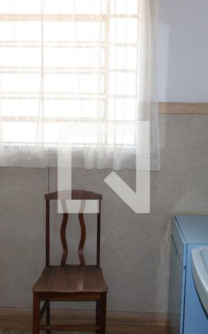 Casa à venda com 320m², 3 quartos e 6 vagasBanheiro