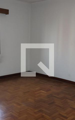 Casa à venda com 320m², 3 quartos e 6 vagasQuarto 2