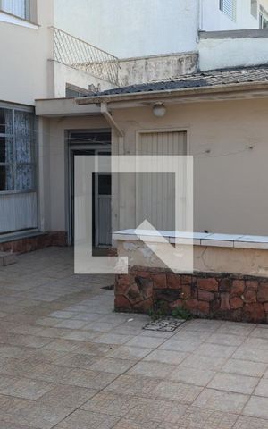 Casa à venda com 320m², 3 quartos e 6 vagasQuintal