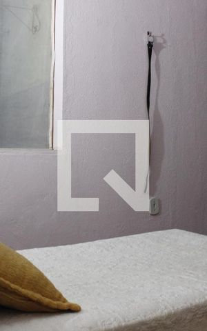 Casa à venda com 300m², 6 quartos e sem vagaCasa 2- Quarto 2