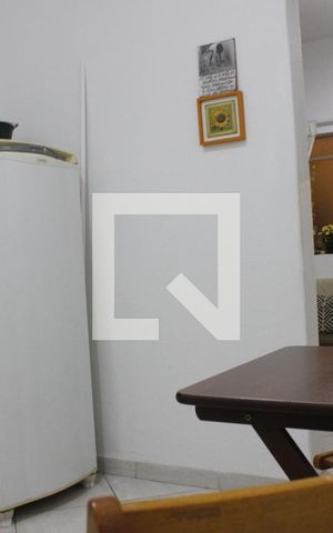 Casa à venda com 300m², 6 quartos e sem vagaCasa 3- Cozinha