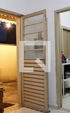 Casa à venda com 300m², 6 quartos e sem vagaCasa 3- Sala