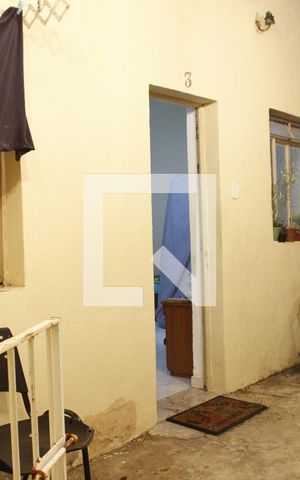 Casa à venda com 300m², 6 quartos e sem vagaCasa 3- Área de Serviço-Entrada