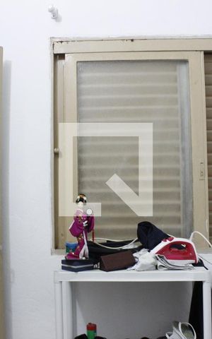 Casa à venda com 300m², 6 quartos e sem vagaCasa 3- Quarto
