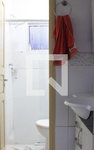 Casa à venda com 300m², 6 quartos e sem vagaCasa 1 - Banheiro 