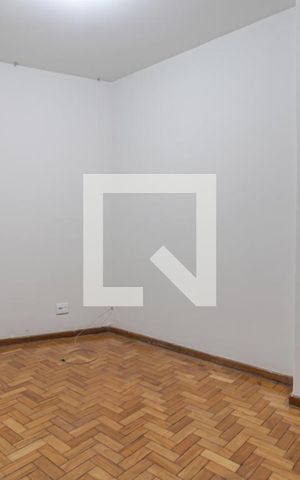 Apartamento à venda com 96m², 2 quartos e sem vaga Apartamento à venda com 96m², 2 quartos e sem vagaSala