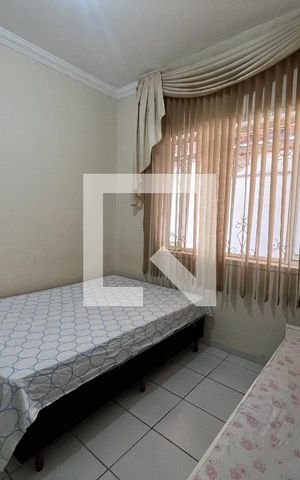 Casa à venda com 215m², 3 quartos e 2 vagas Casa à venda com 215m², 3 quartos e 2 vagasQuarto 2
