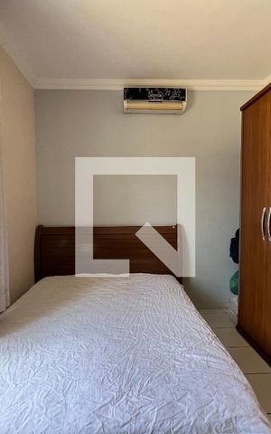 Casa à venda com 215m², 3 quartos e 2 vagas Casa à venda com 215m², 3 quartos e 2 vagasQuarto 2