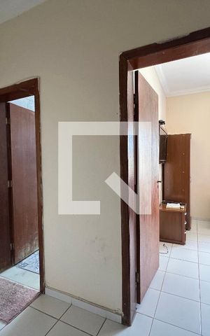 Casa à venda com 215m², 3 quartos e 2 vagas Casa à venda com 215m², 3 quartos e 2 vagasQuarto 1