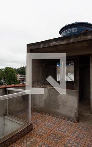 Casa à venda com 65m², 2 quartos e 2 vagas Casa à venda com 65m², 2 quartos e 2 vagasTerraço
