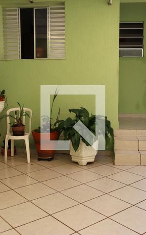 Casa para alugar com 200m², 3 quartos e 2 vagasÁrea de Serviço