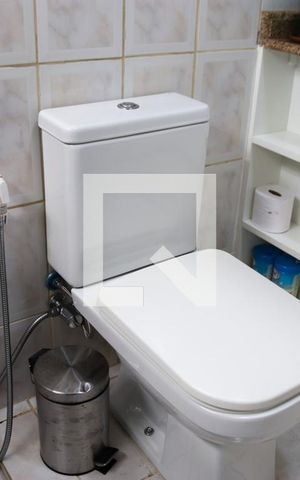 Casa para alugar com 200m², 3 quartos e 2 vagasLavabo