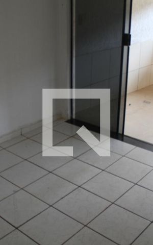 Casa para alugar com 120m², 2 quartos e 1 vagaSala