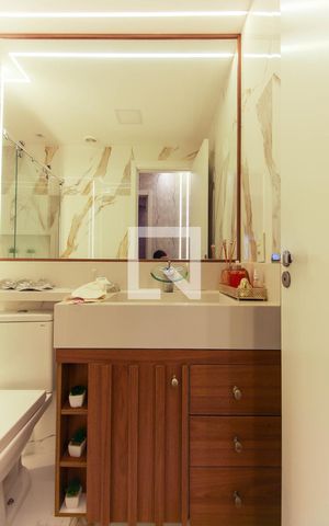 Apartamento à venda com 75m², 2 quartos e 1 vagaBanheiro
