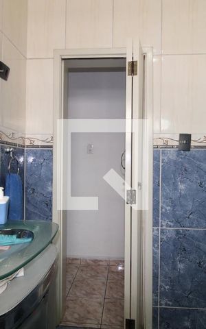 Casa à venda com 250m², 3 quartos e 2 vagasBanheiro