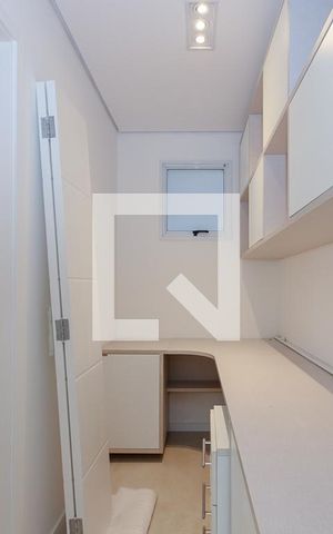 Apartamento para alugar com 98m², 3 quartos e 2 vagas Apartamento para alugar com 98m², 3 quartos e 2 vagasEscritório